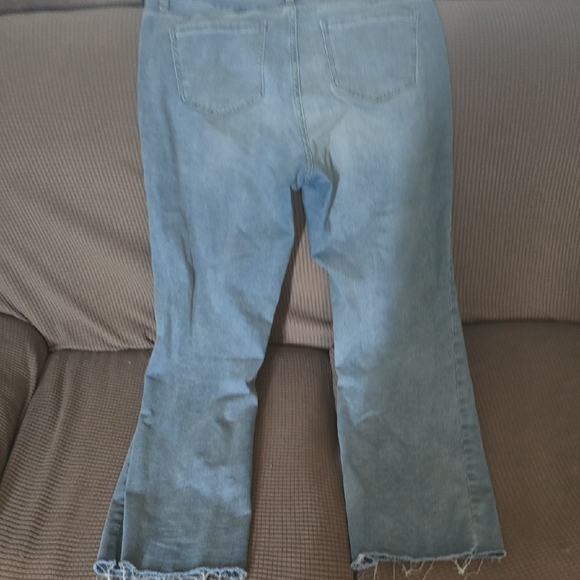 Time and Tru Light Blue Distressed Ankle Jeans - Picture 3 of 3